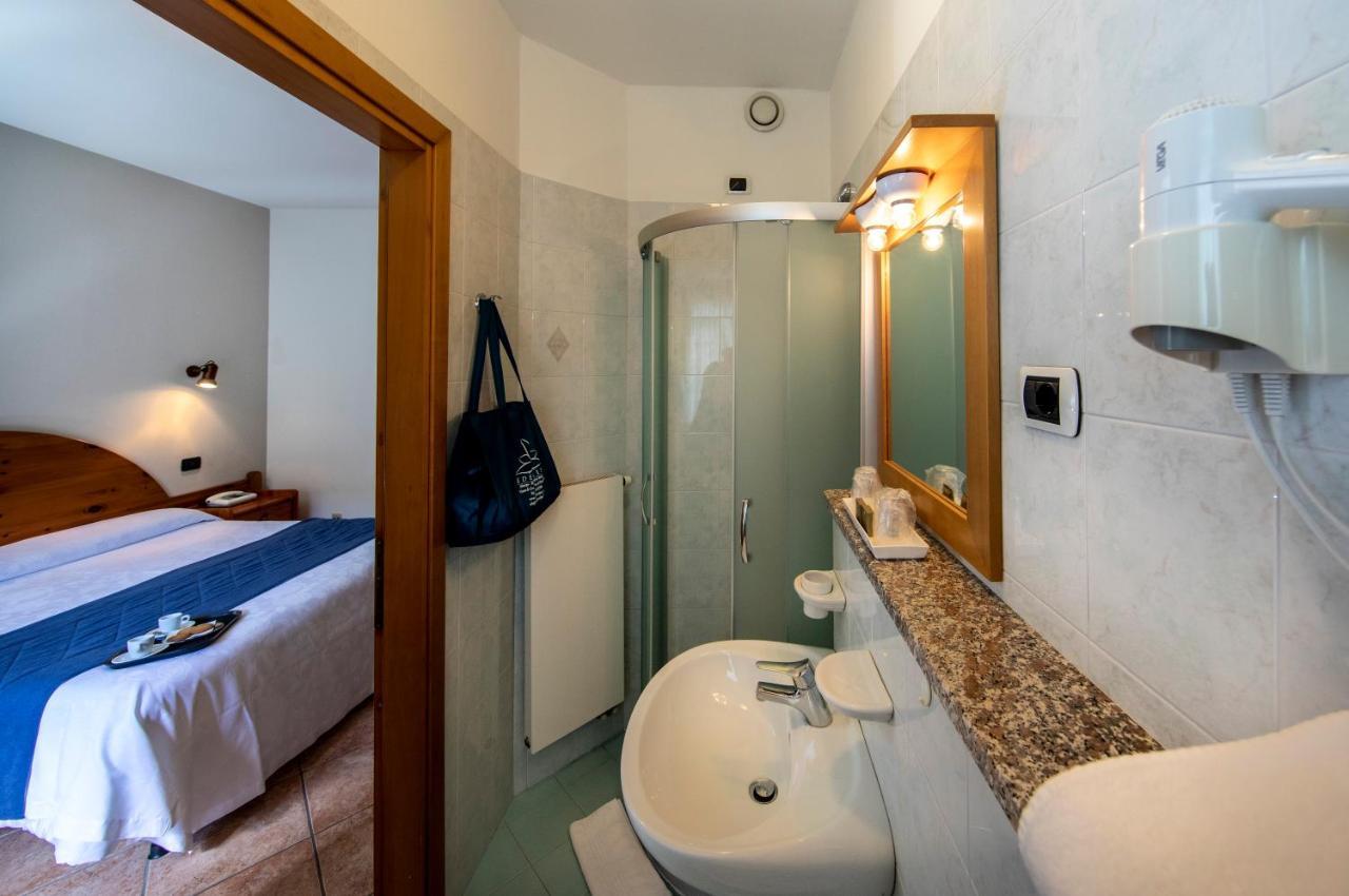 Albergo Edelweiss - Larespa Кродо Екстер'єр фото