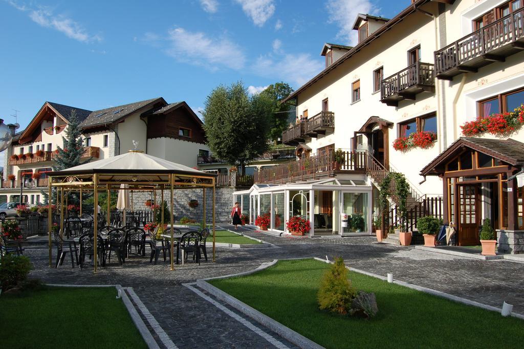 Albergo Edelweiss - Larespa Кродо Екстер'єр фото
